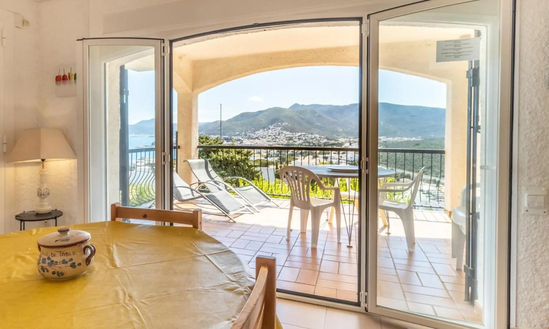 Apartment Grifeu 11 Apartamento Con Terraza Y Vista Al Mar Llanca