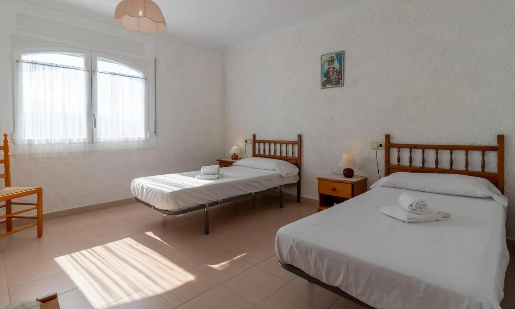 Grifeu 11 Apartamento Con Terraza Y Vista Al Mar Llanca Spain
