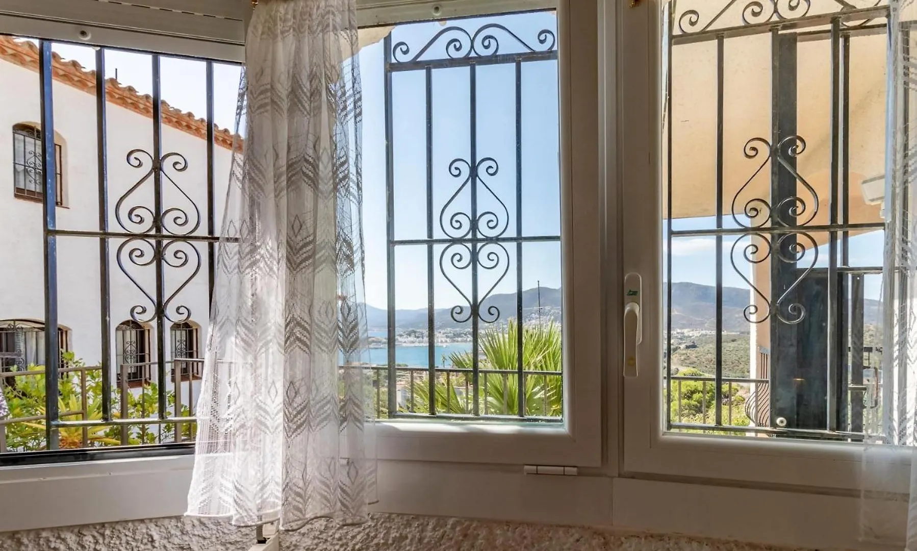 Grifeu 11 Apartamento Con Terraza Y Vista Al Mar Llanca